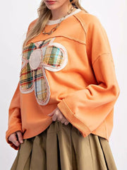 Plaid Flower Patched Round Neck T-Shirt OutfitFlow