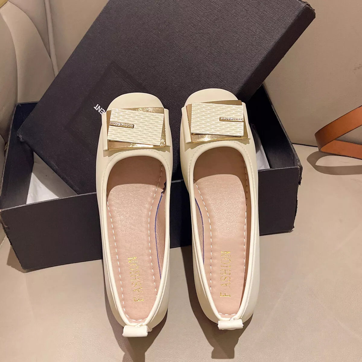 Round Toe Block Heels Slip-Ons OutfitFlow