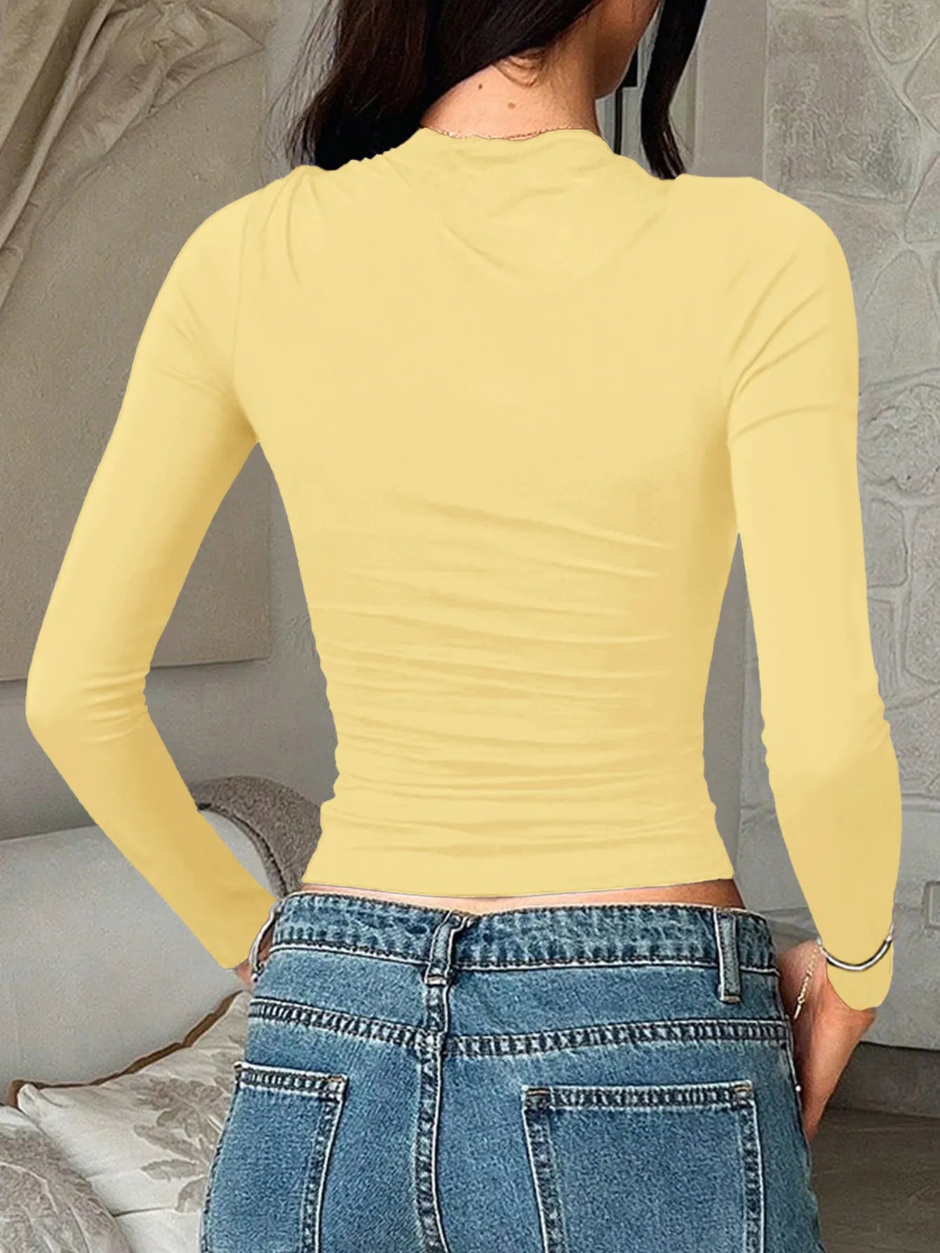 Round Neck Long Sleeve Fitted T-Shirt OutfitFlow