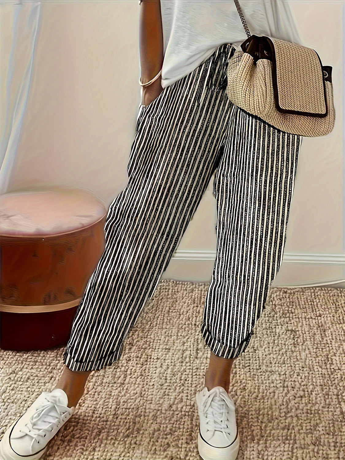 Outfit Flow - Striped Pants with Pockets