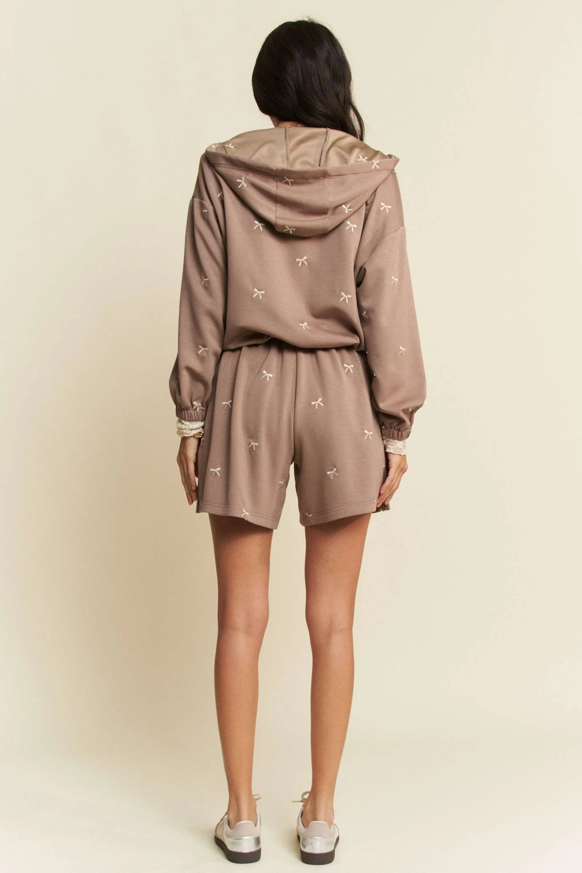 Davi & Dani Ribbon Embroidery Waist Elastic Band Shorts OutfitFlow