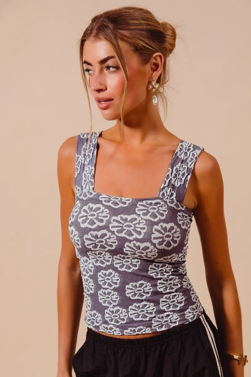 SO ME Two Tone Floral Seamless Tank Top OutfitFlow