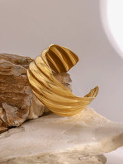 18K Gold-Plated Stainless Steel Open Ring OutfitFlow