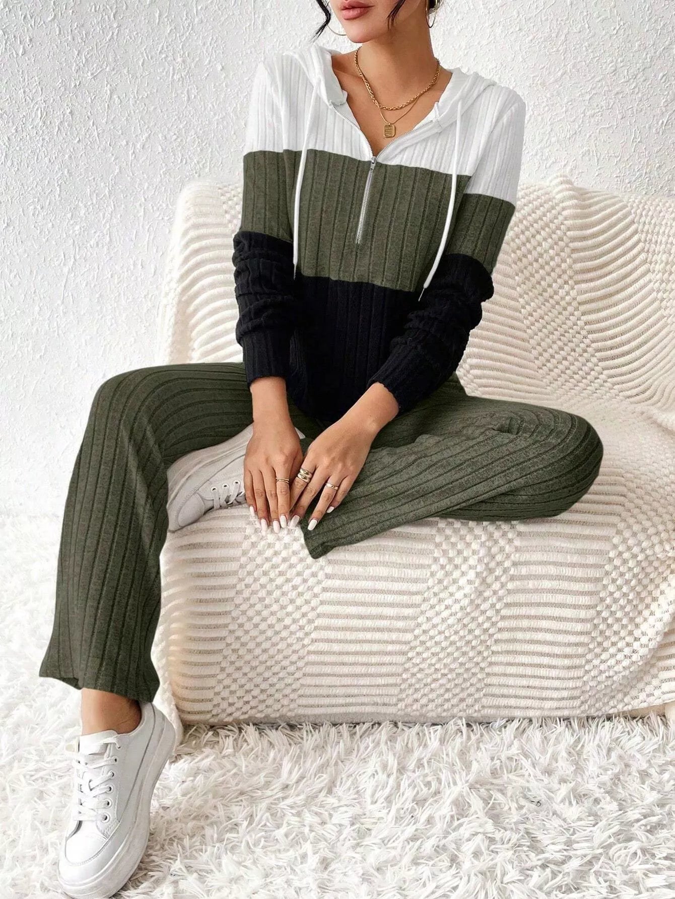 Color Block Half Zip Hooded Top and Pants Set OutfitFlow