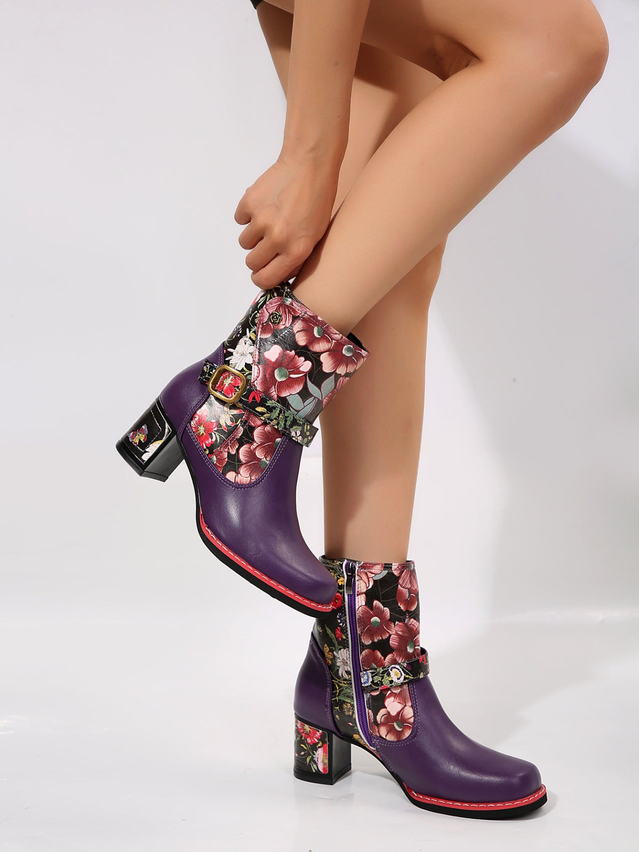 Outfit Flow - PU Leather Flower Block Heel Boots