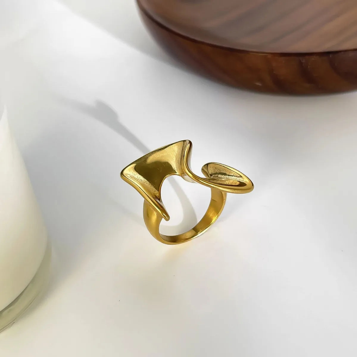 18K Gold-Plated Abstract Wave Ring OutfitFlow