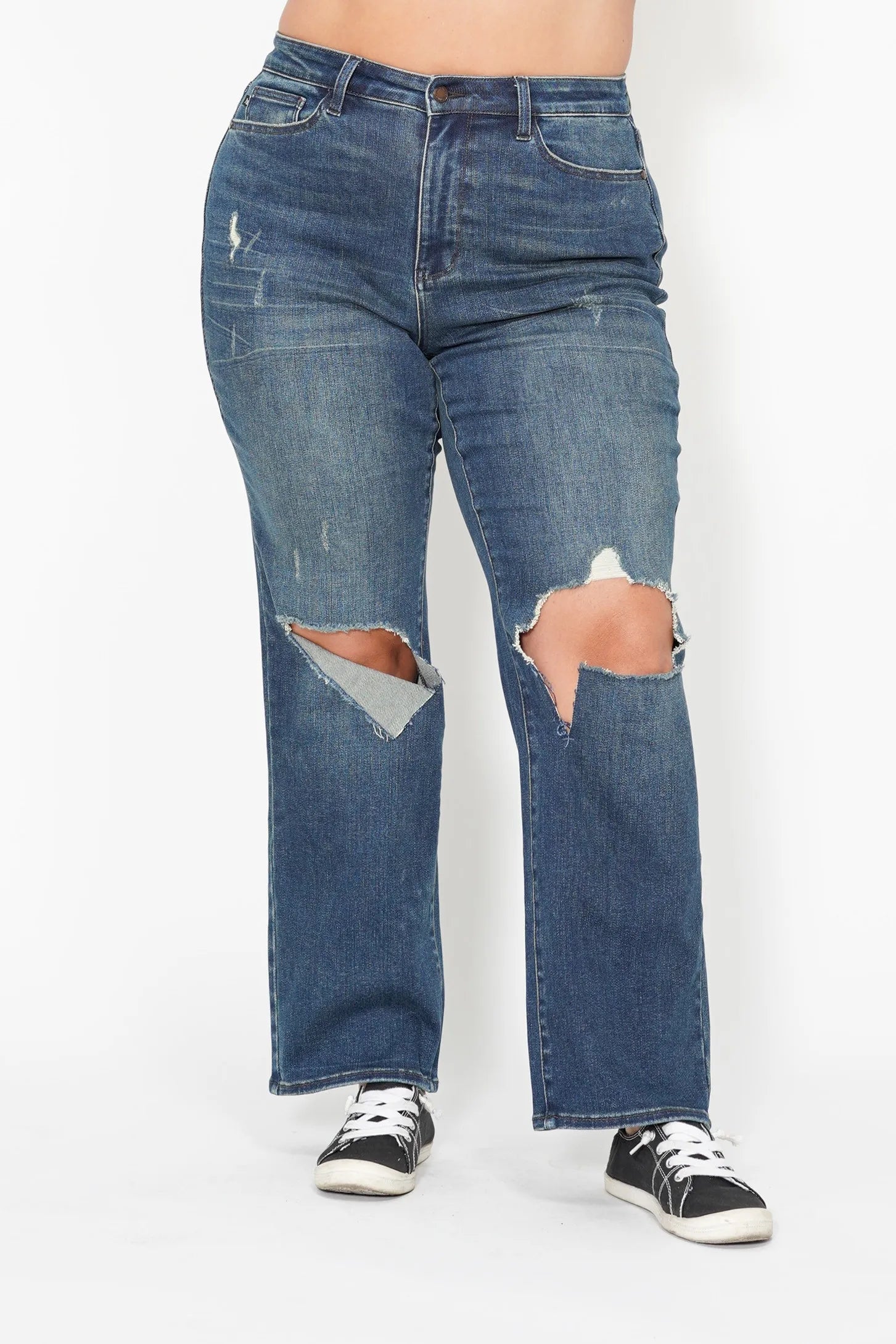 Judy Blue Full Size Hw Ripped Knee Dad Jeans Plus Size OutfitFlow