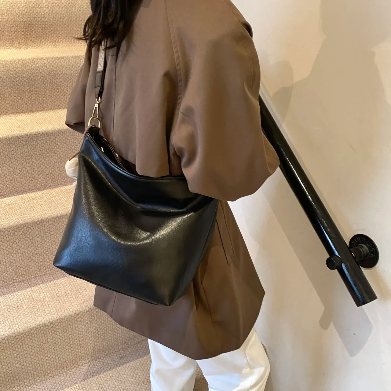 Leather Adjustable Strap Shoulder Bag OutfitFlow