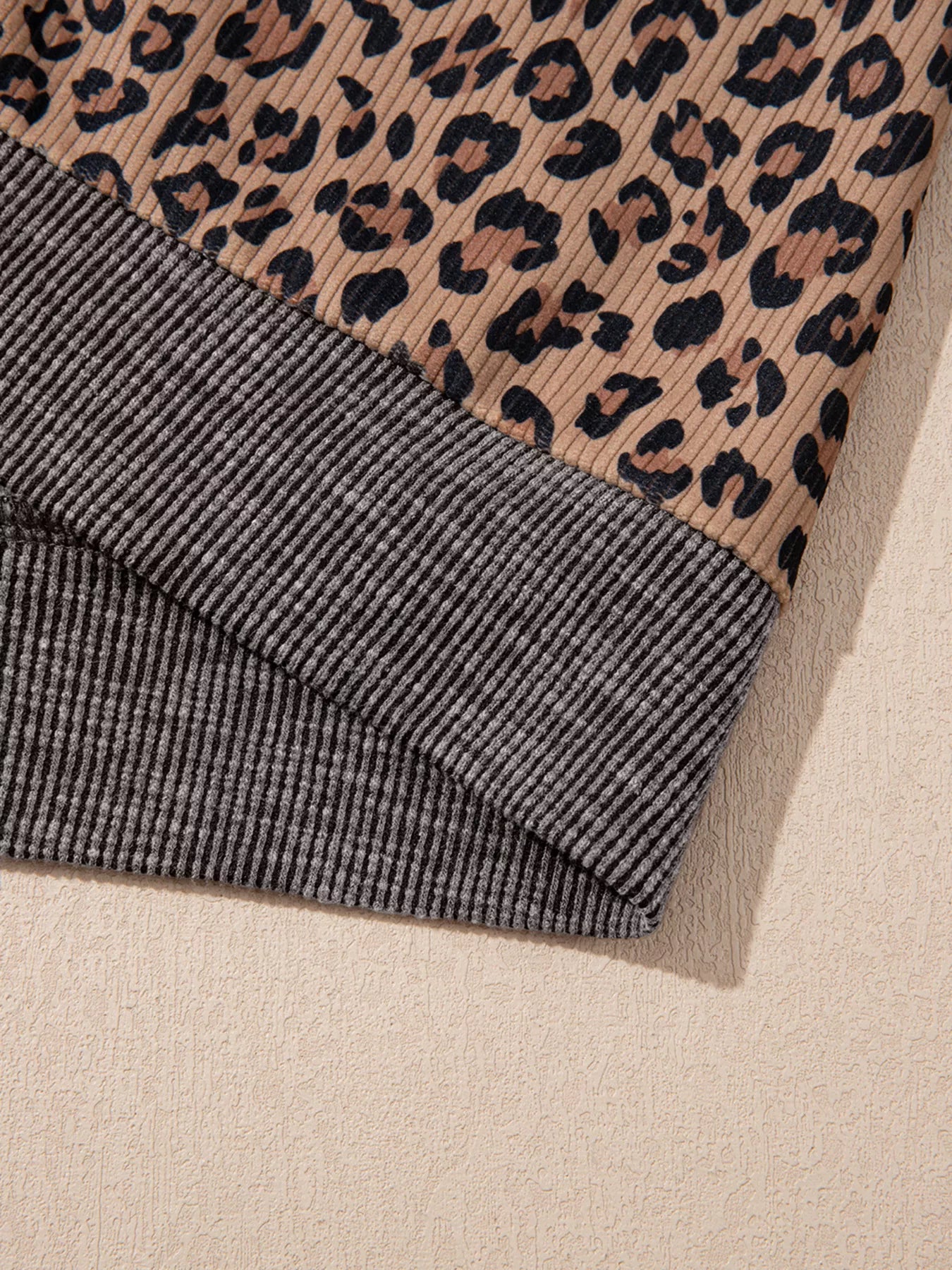 Ribbed Leopard Print Contrast Collar Zip Hoodie OutfitFlow