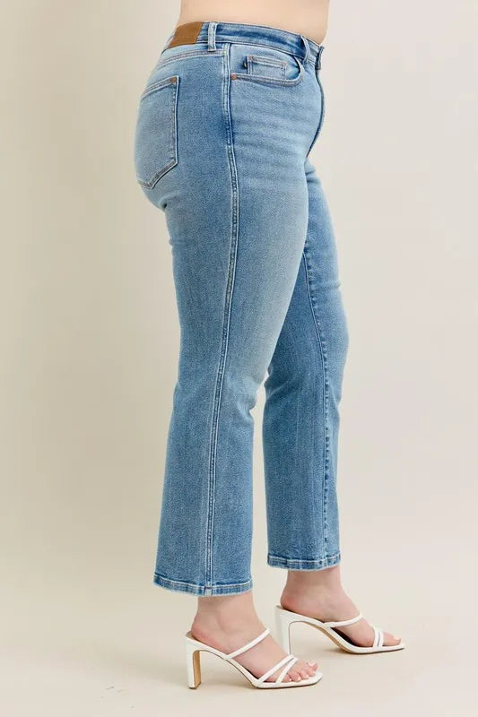 Judy Blue Full Size Hw Vintage Straight Jeans Plus Size OutfitFlow