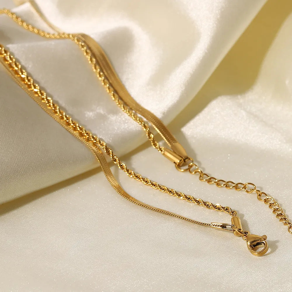 Double Layered Chain Necklace OutfitFlow