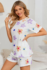 Outfit Flow - Floral Round Neck Raglan Sleeve Top and Shorts Lounge Set