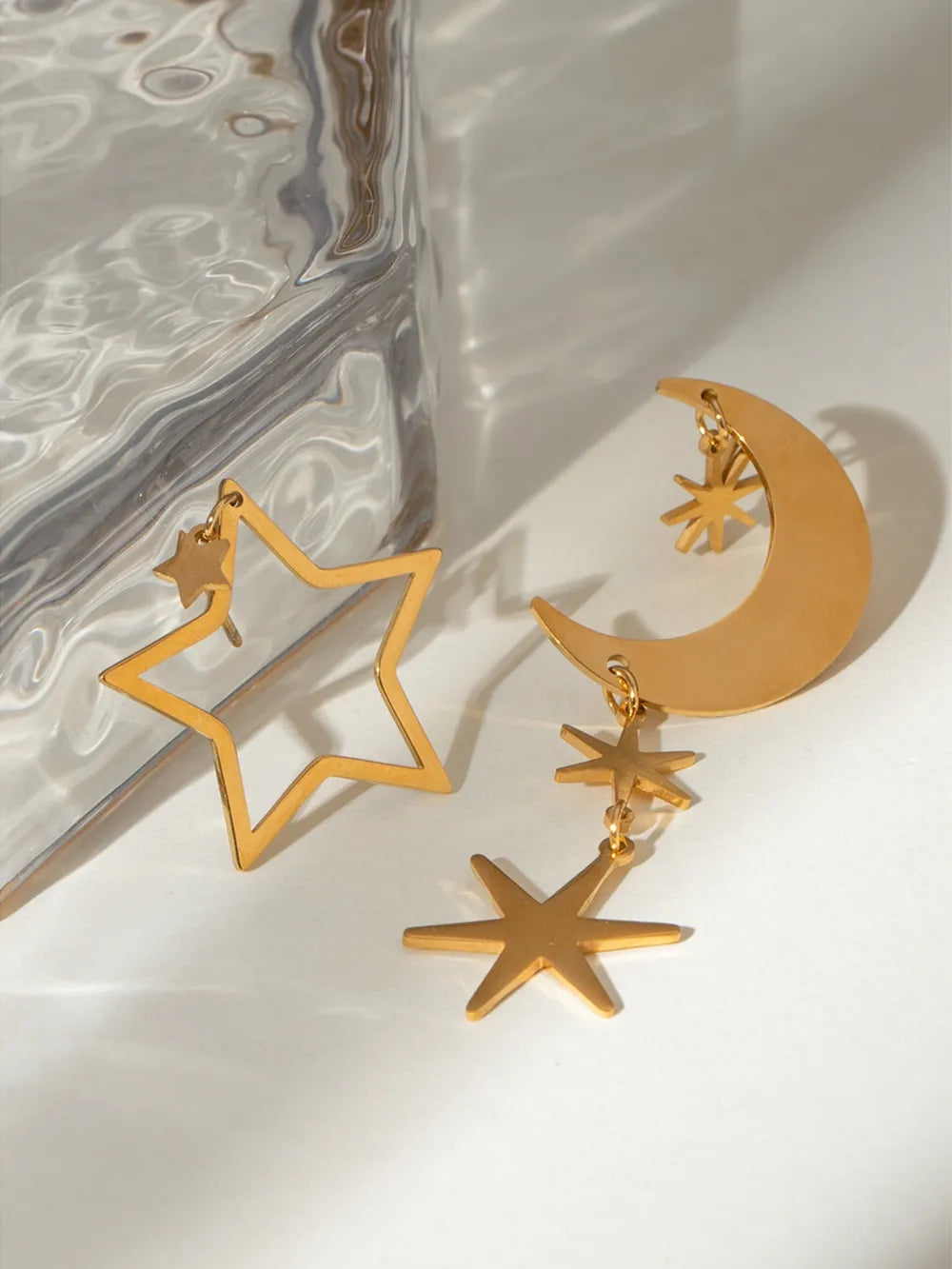 18K Gold-Plated Moon & Star Dangle Earrings OutfitFlow