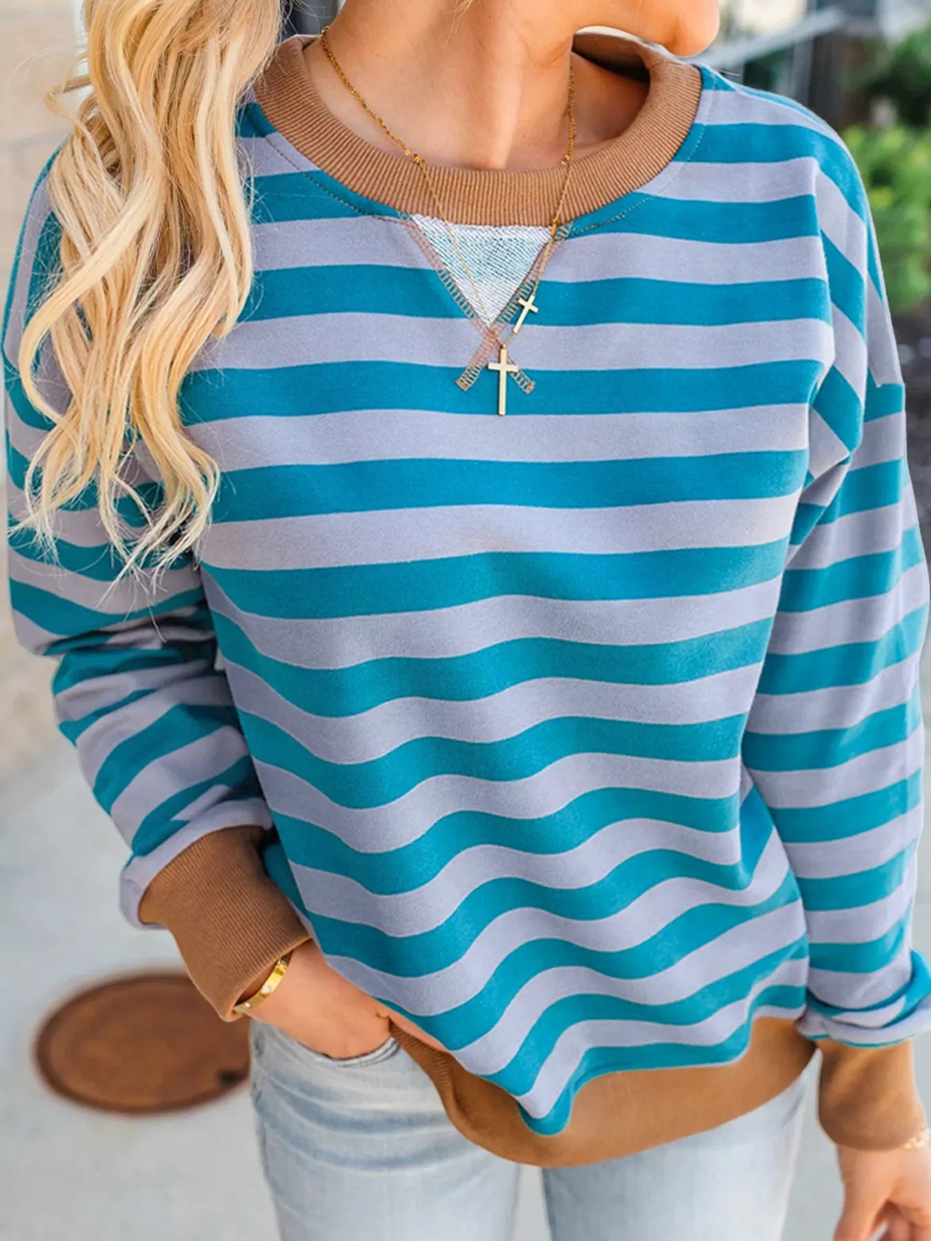Striped Round Neck Casual Sweatshirt OutfitFlow