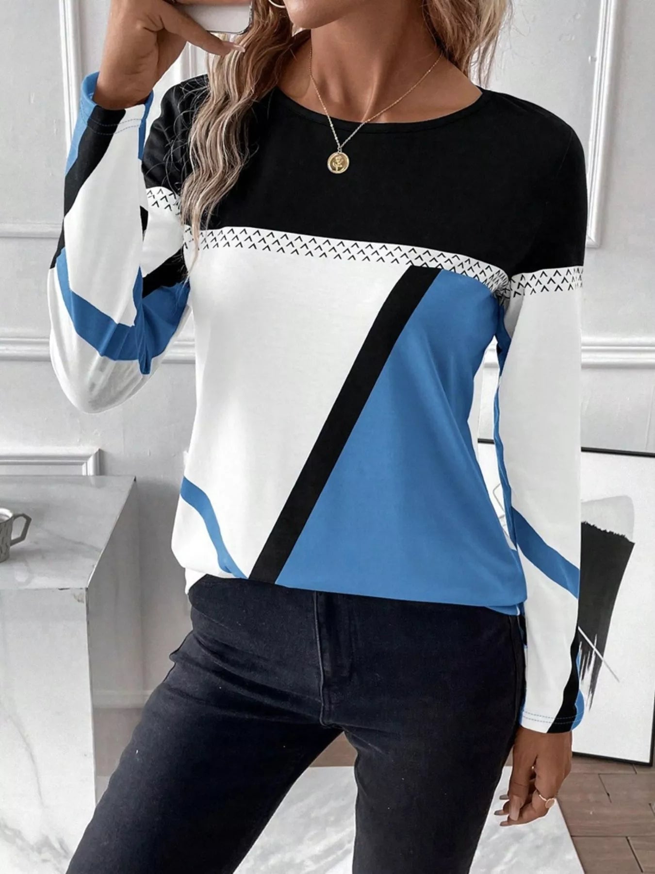 Color Block Long Sleeve T-Shirt Sky Blue OutfitFlow