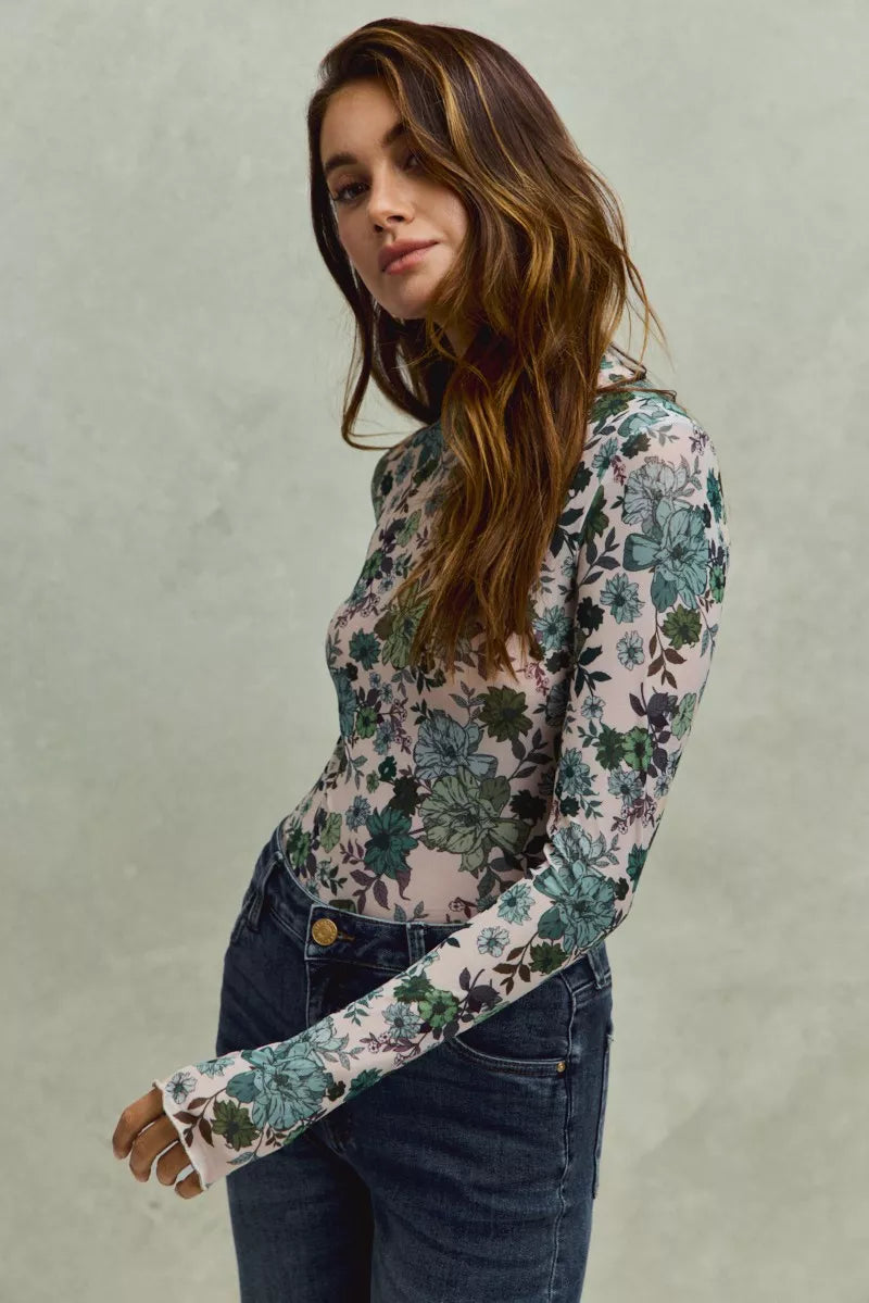 SO ME Floral Print Mesh Knit Long Sleeves Top OutfitFlow