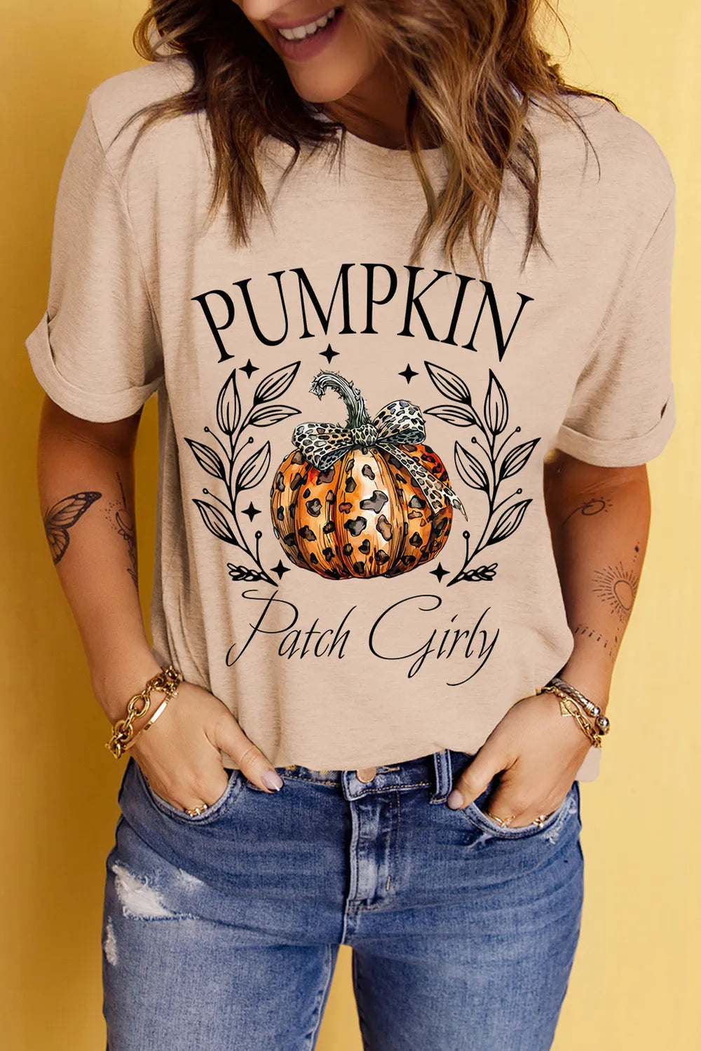 Pumpkin Graphic Round Neck Short Sleeve T-Shirt OutfitFlow