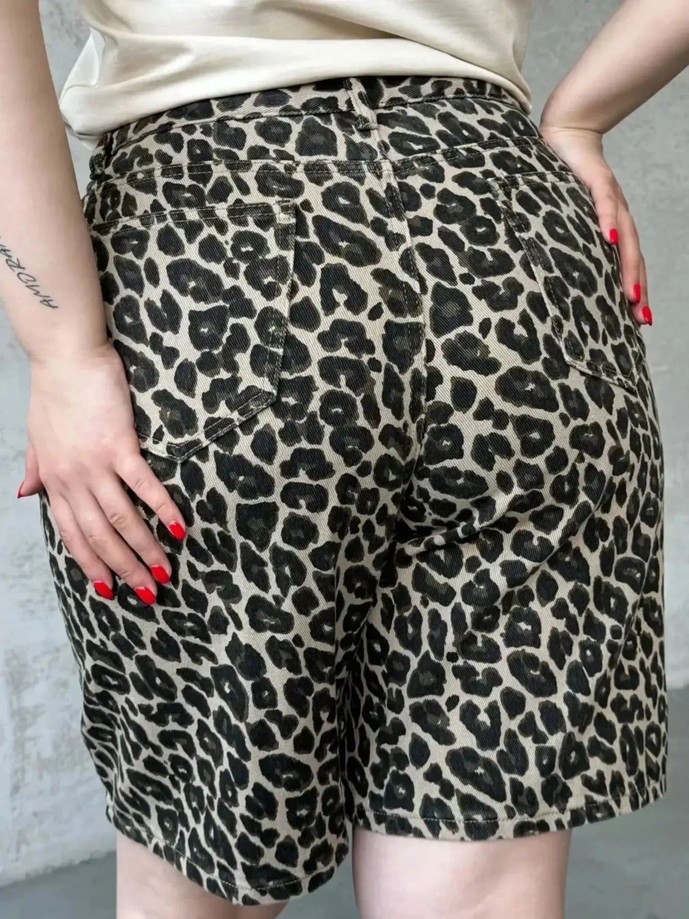 Leopard Print High-Waisted Casual Shorts OutfitFlow