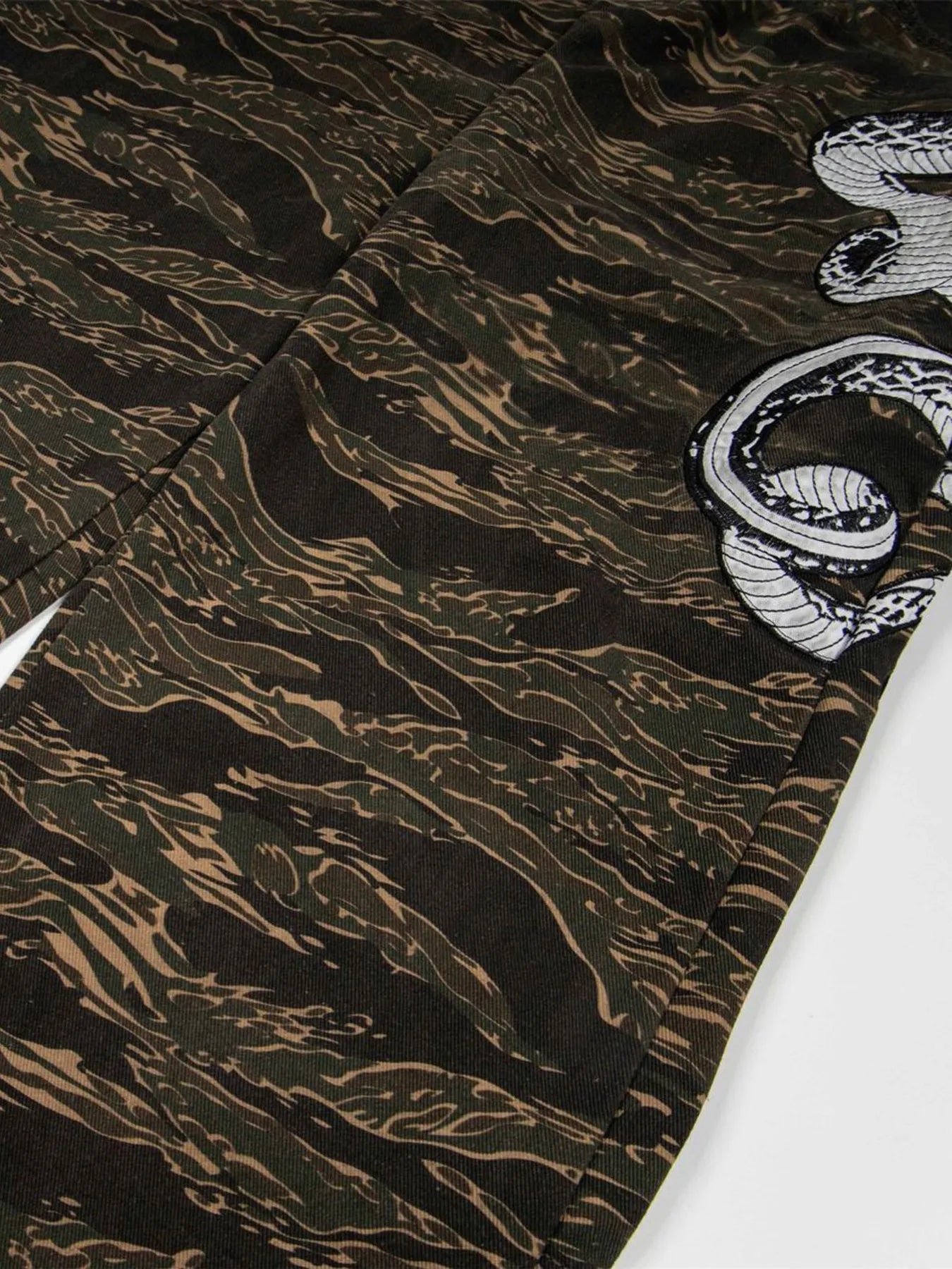 Men's Snake Camouflage Loose Fit Pants OutfitFlow