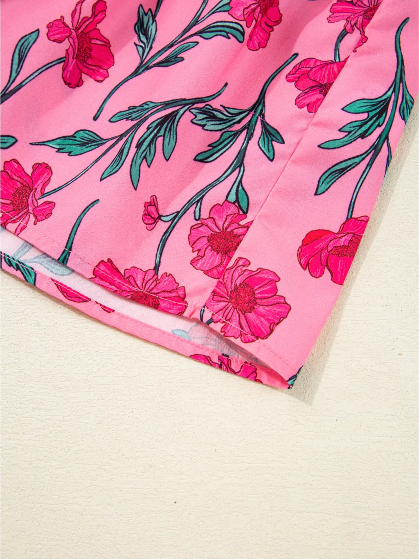 Floral Contrast Neckline A-line Puff Sleeve Dress OutfitFlow