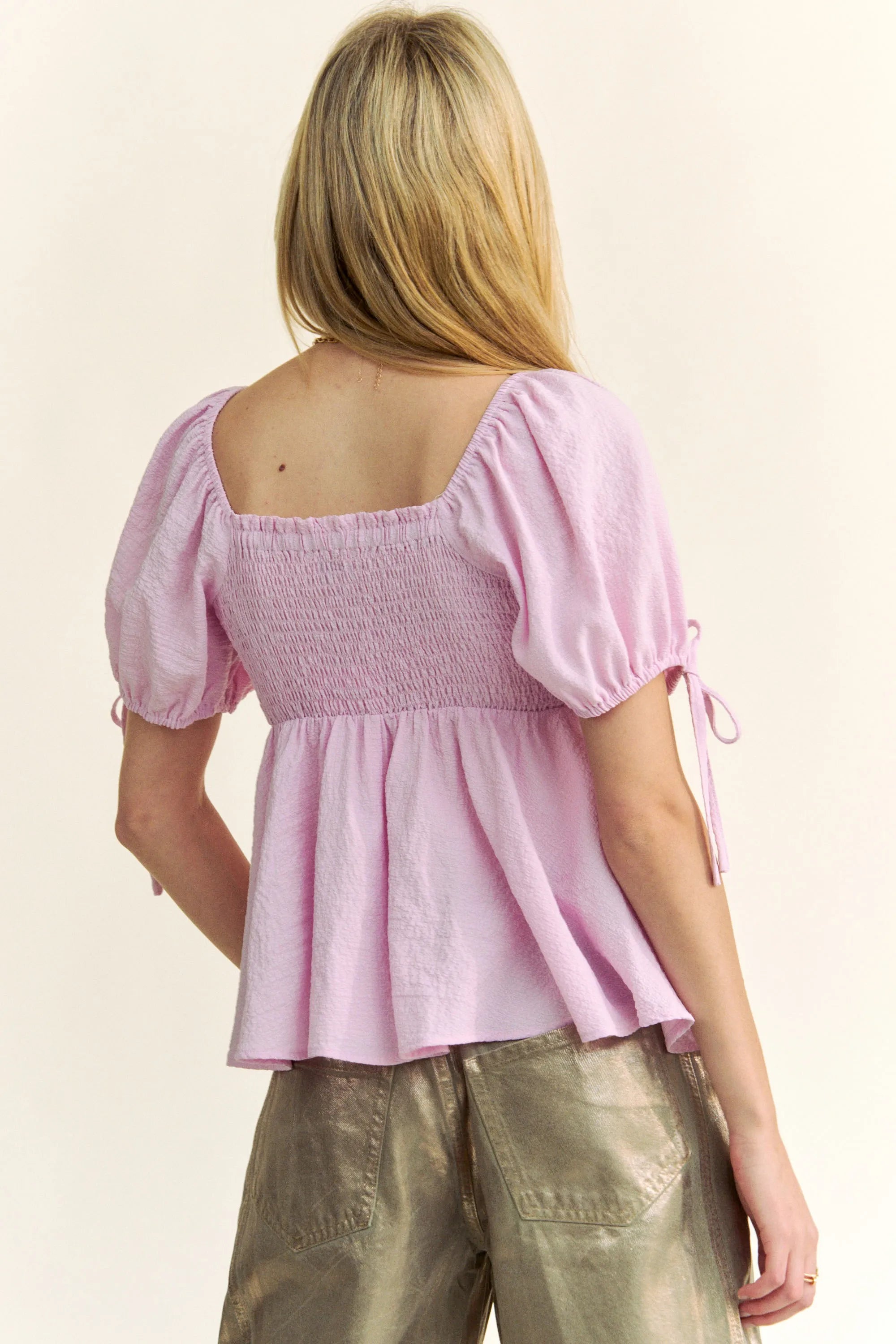 Davi & Dani Solid Elastic Peplum Puffed Sleeves Blouse OutfitFlow