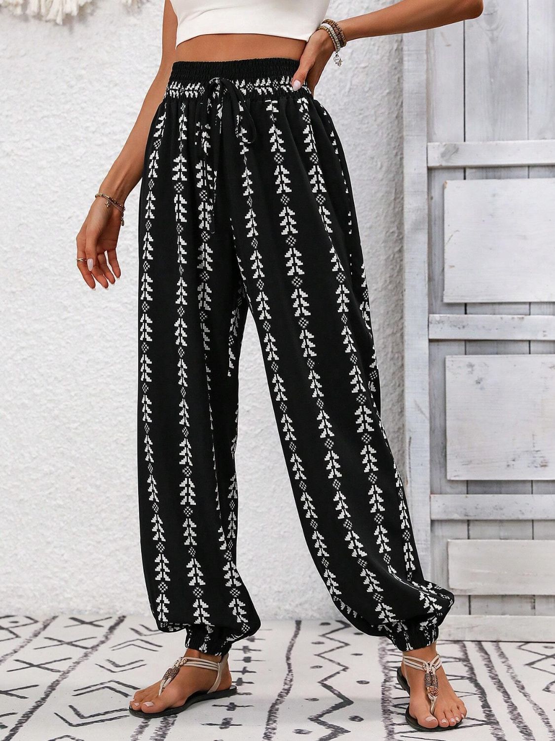 Outfit Flow - Tied Printed High Waist Pants