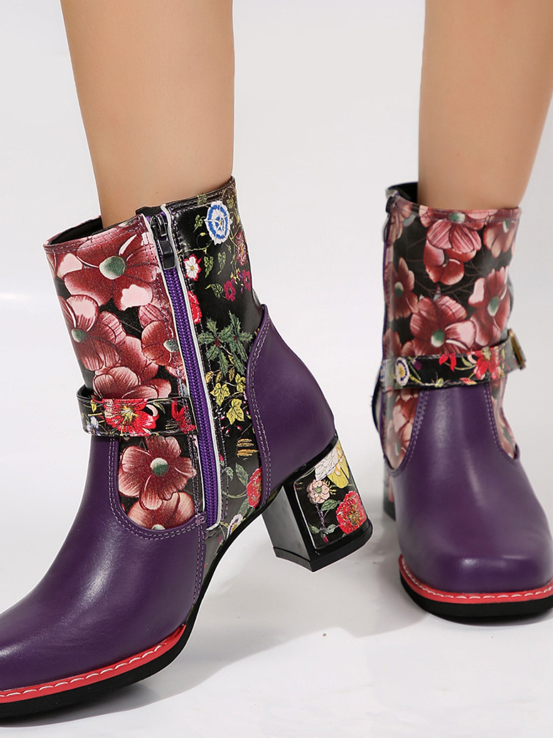 Outfit Flow - PU Leather Flower Block Heel Boots