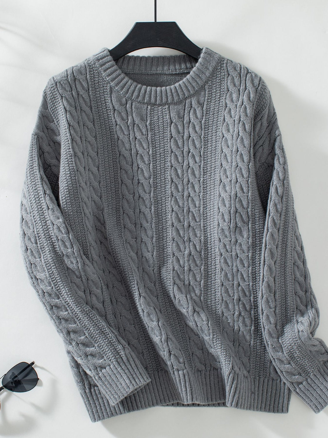 Outfit Flow - Cable-Knit Round Neck Long Sleeve Sweater