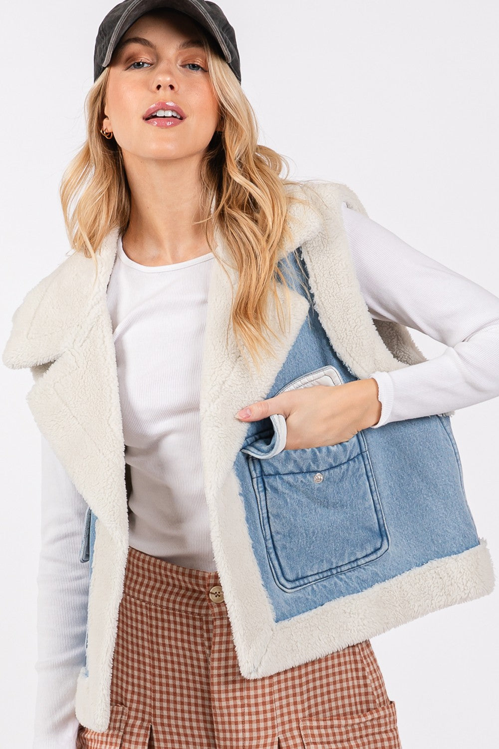 Outfit Flow - SAGE + FIG Pocketed Collared Neck Sherpa Vest