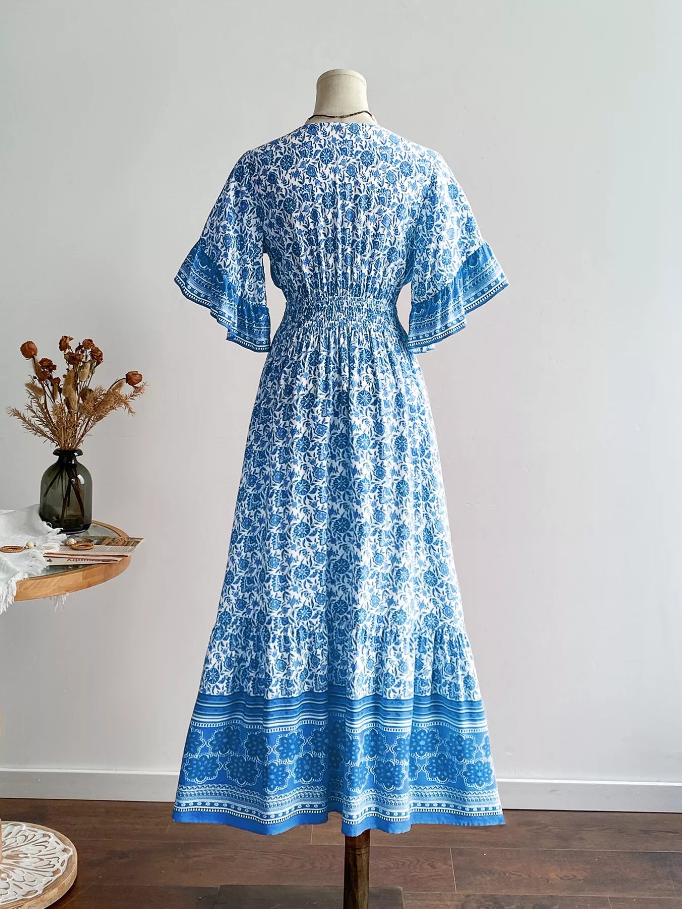 Floral Print Flounce Sleeve Dress OutfitFlow