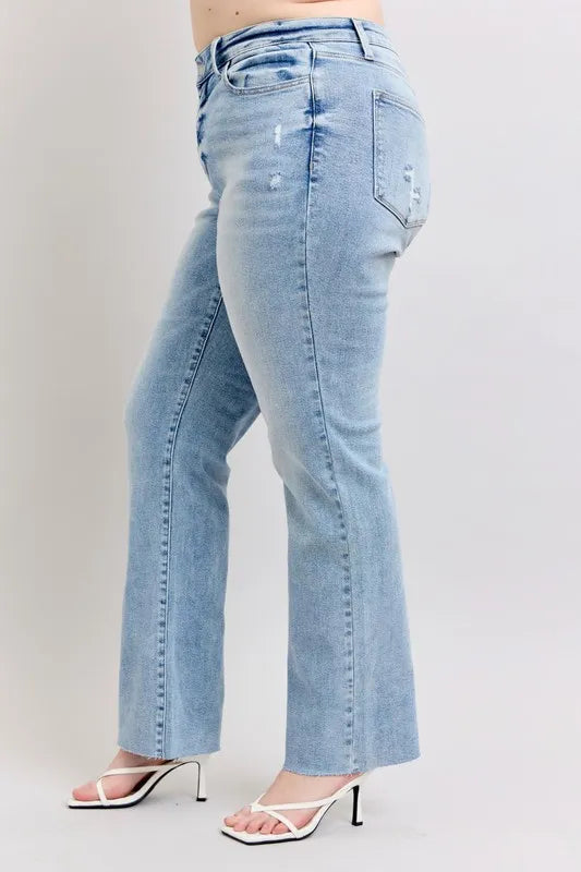 Judy Blue Full Size Mid Rise Light Wash Dad Jeans Plus Size OutfitFlow
