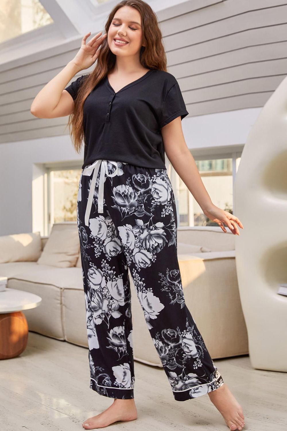 Outfit Flow - Full Size V-Neck Top and Floral Pants Lounge Set