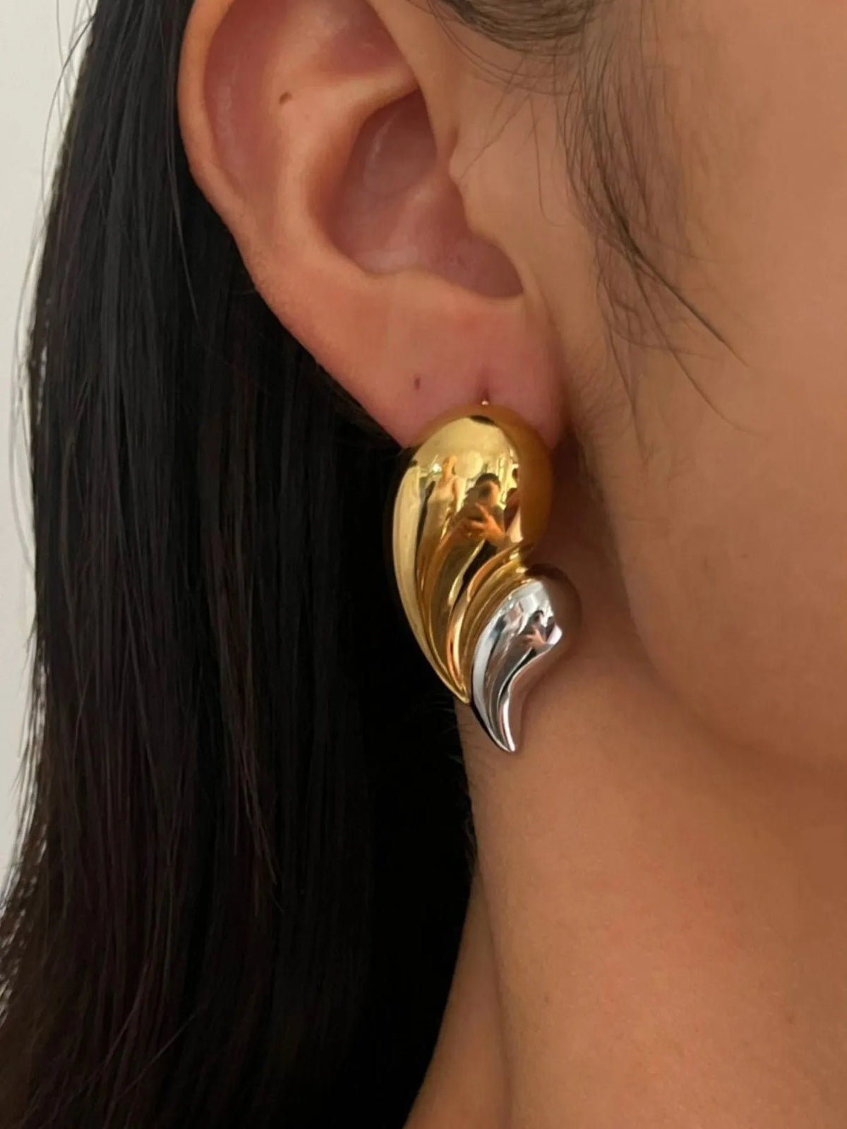 Two-Tone Curved Leaf Drop Earrings Gold & Silver One Size OutfitFlow