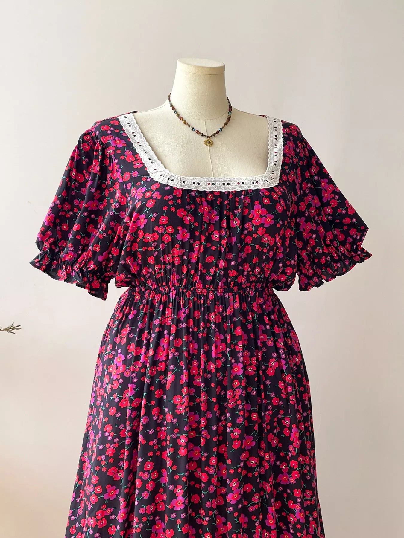 Plus Size Floral Square Neck Short Sleeve Dress OutfitFlow
