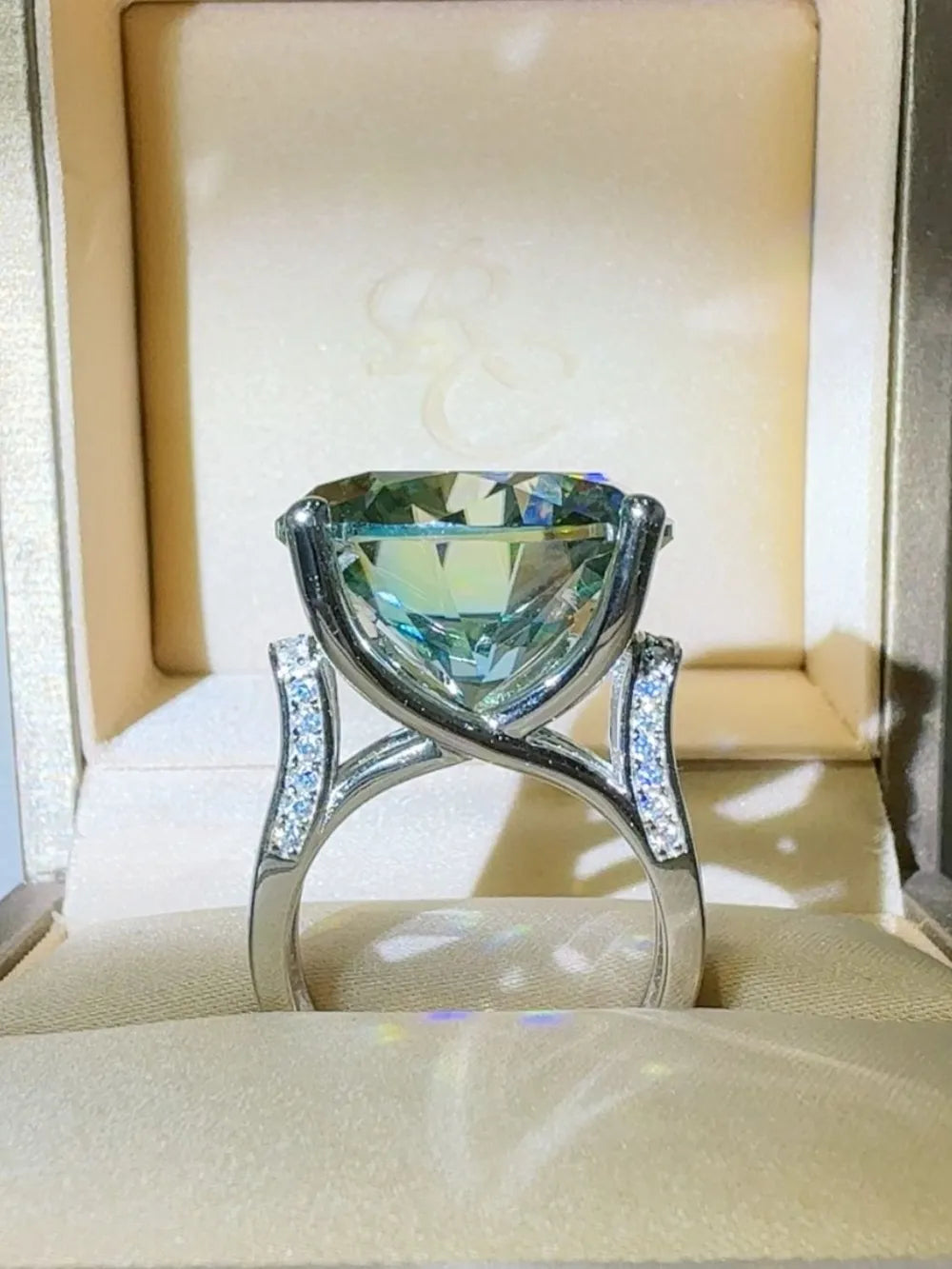 20 Carat Moissanite 925 Sterling Silver Ring OutfitFlow