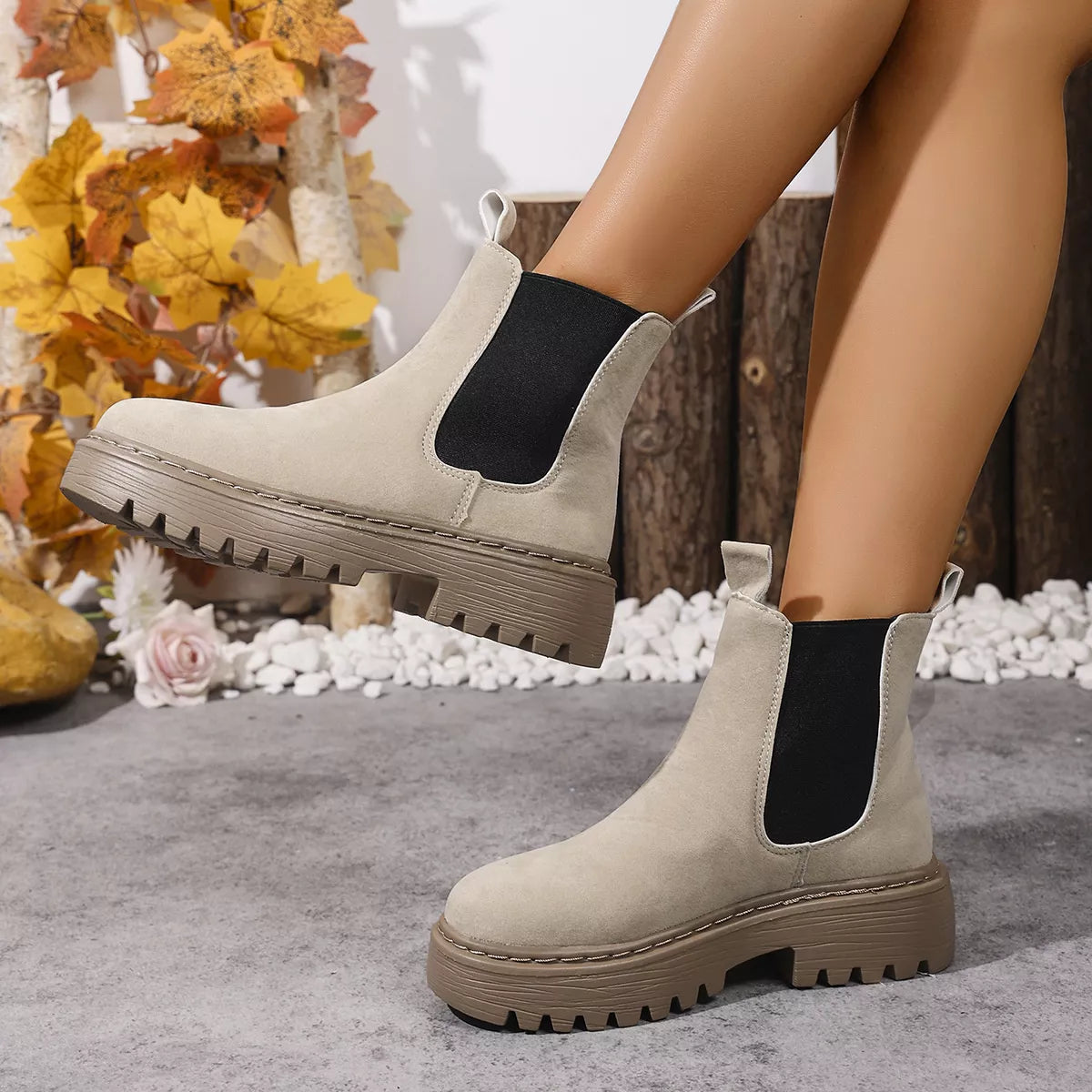 Round Toe Platform Boots OutfitFlow
