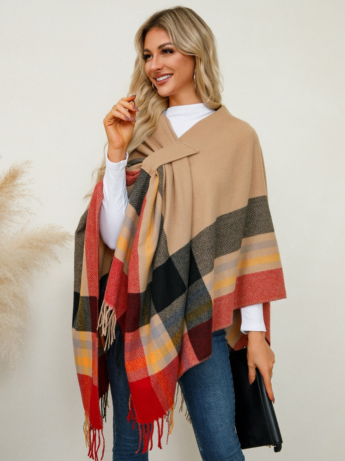 Outfit Flow - Fringe Contrast Plaid Poncho