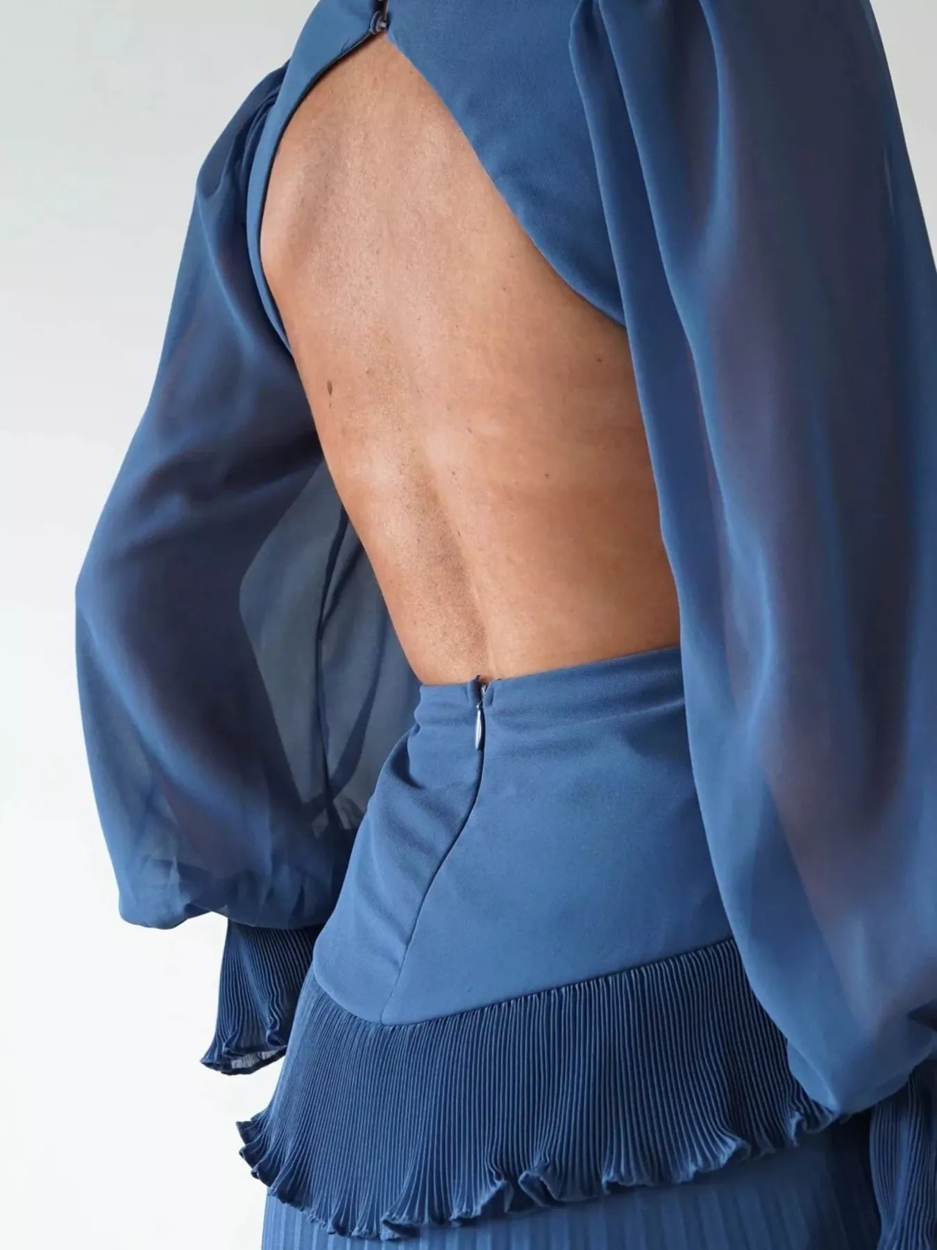 Backless Pleated Long Sleeve Maxi Dress OutfitFlow