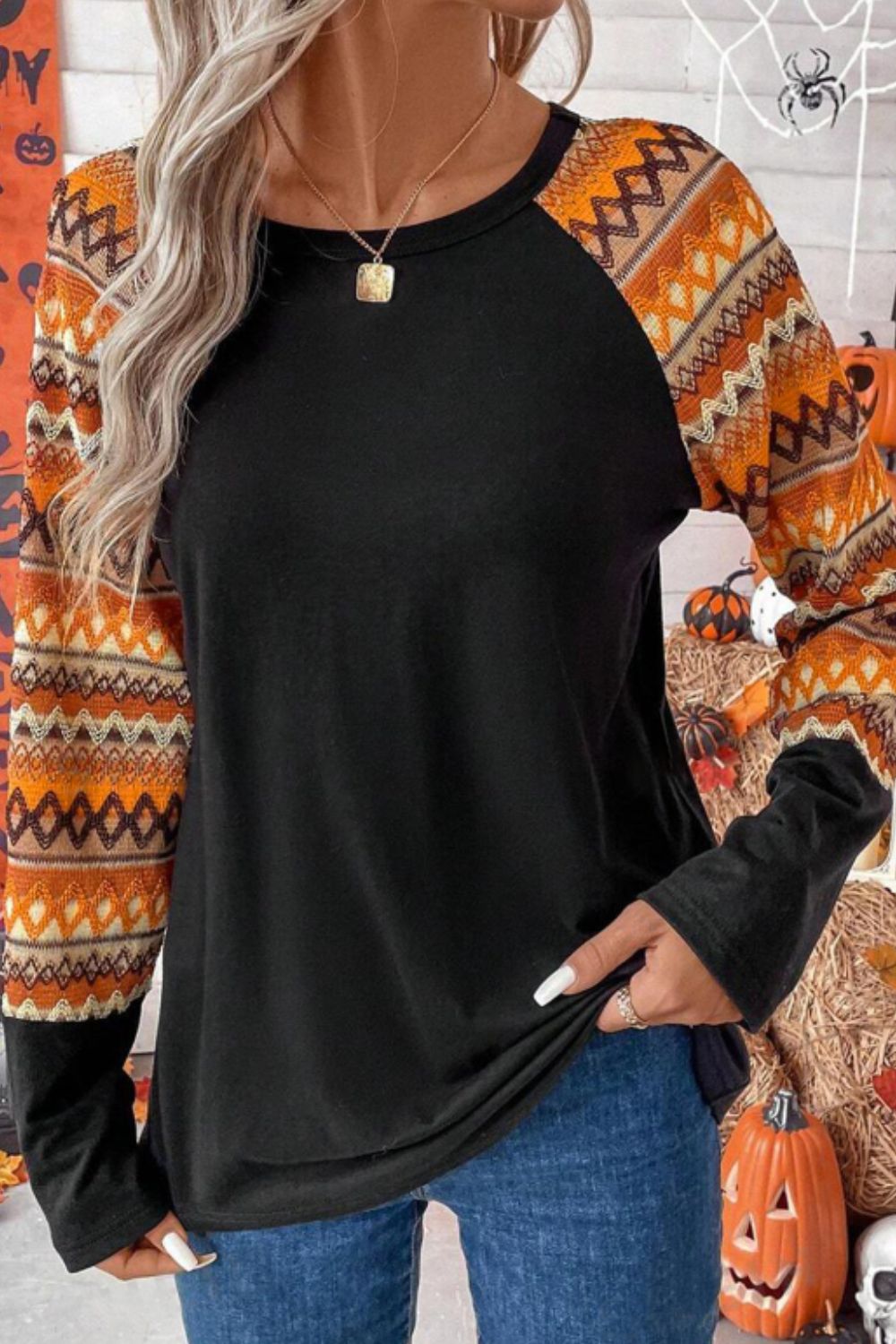 Outfit Flow - Printed Round Neck Raglan Sleeve Blouse