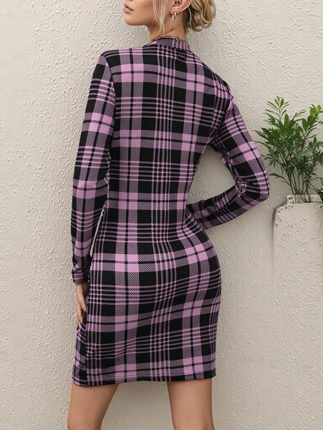 Long Sleeve Plaid Bodycon Mini Dress OutfitFlow
