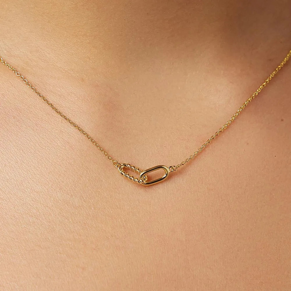 Interlocked Titanium Steel Necklace OutfitFlow