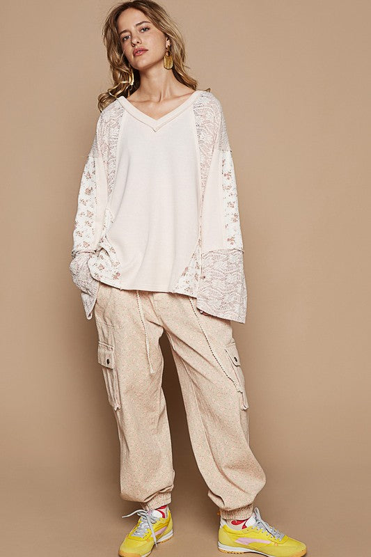 Outfit Flow - POL Lace Floral Round Neck Knit Top