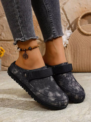 Round Toe Flats Slip-Ons OutfitFlow