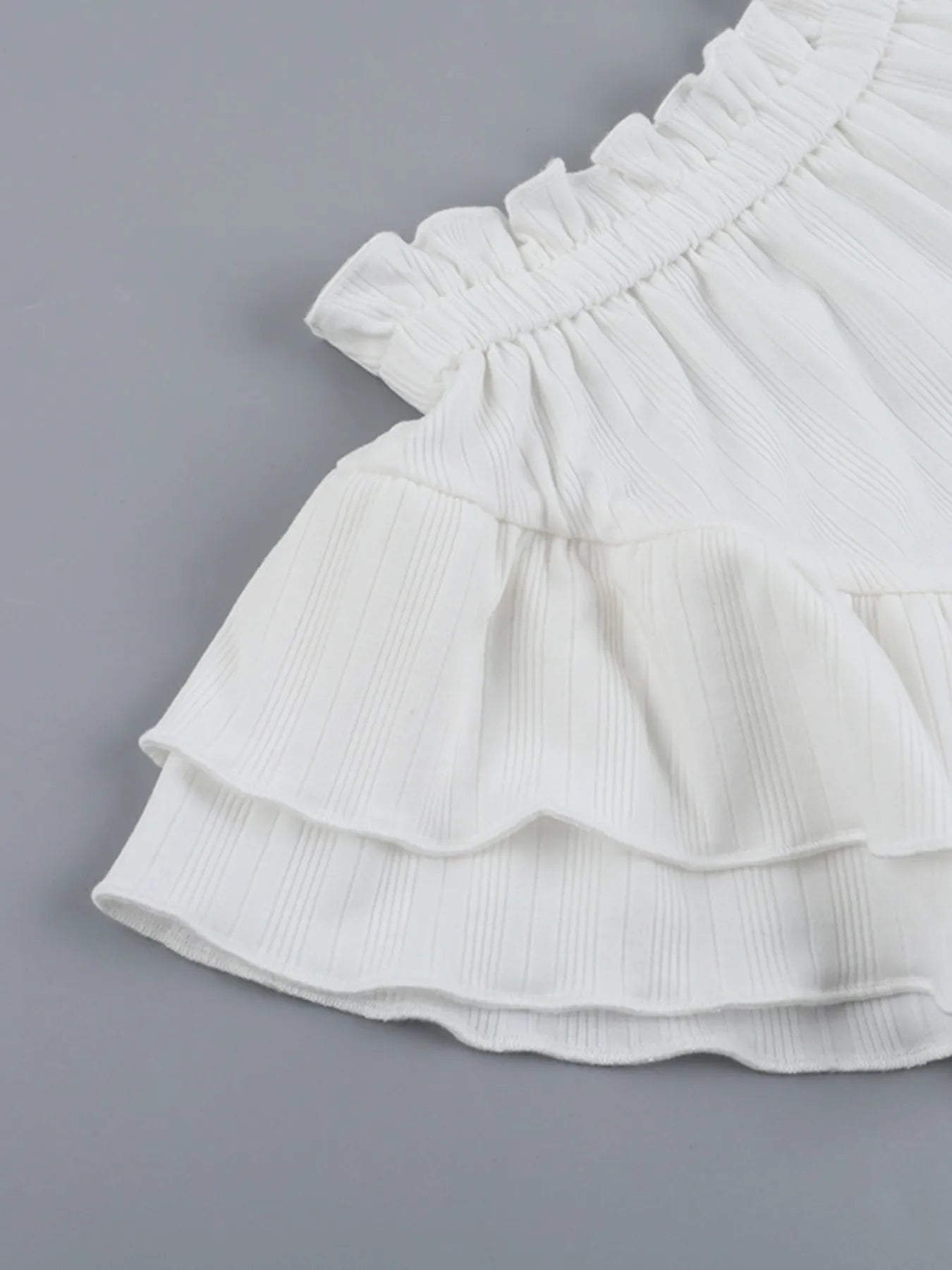 Sweetheart Neck Tube Top and Shorts Set OutfitFlow
