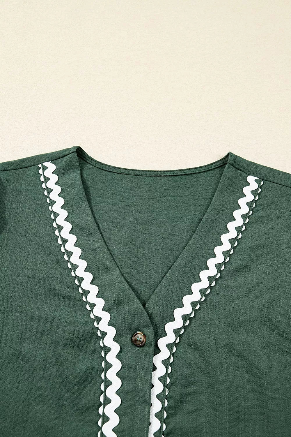 Contrast Ricrac Trim Button V Neck Knotted Bracelet Sleeve Shift Dress OutfitFlow