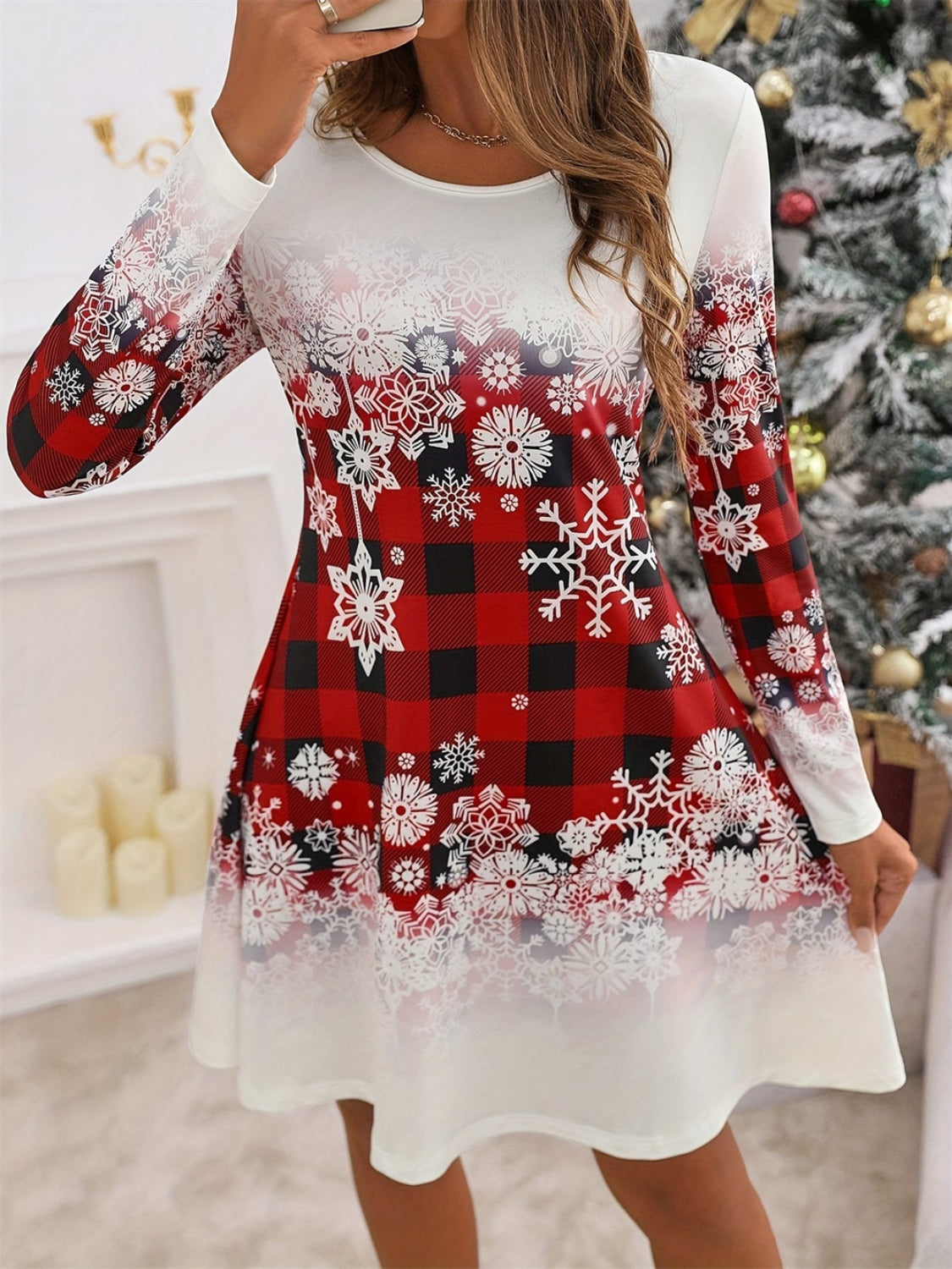 Outfit Flow - Snowflakes Plaid Round Neck Long Sleeve Dress