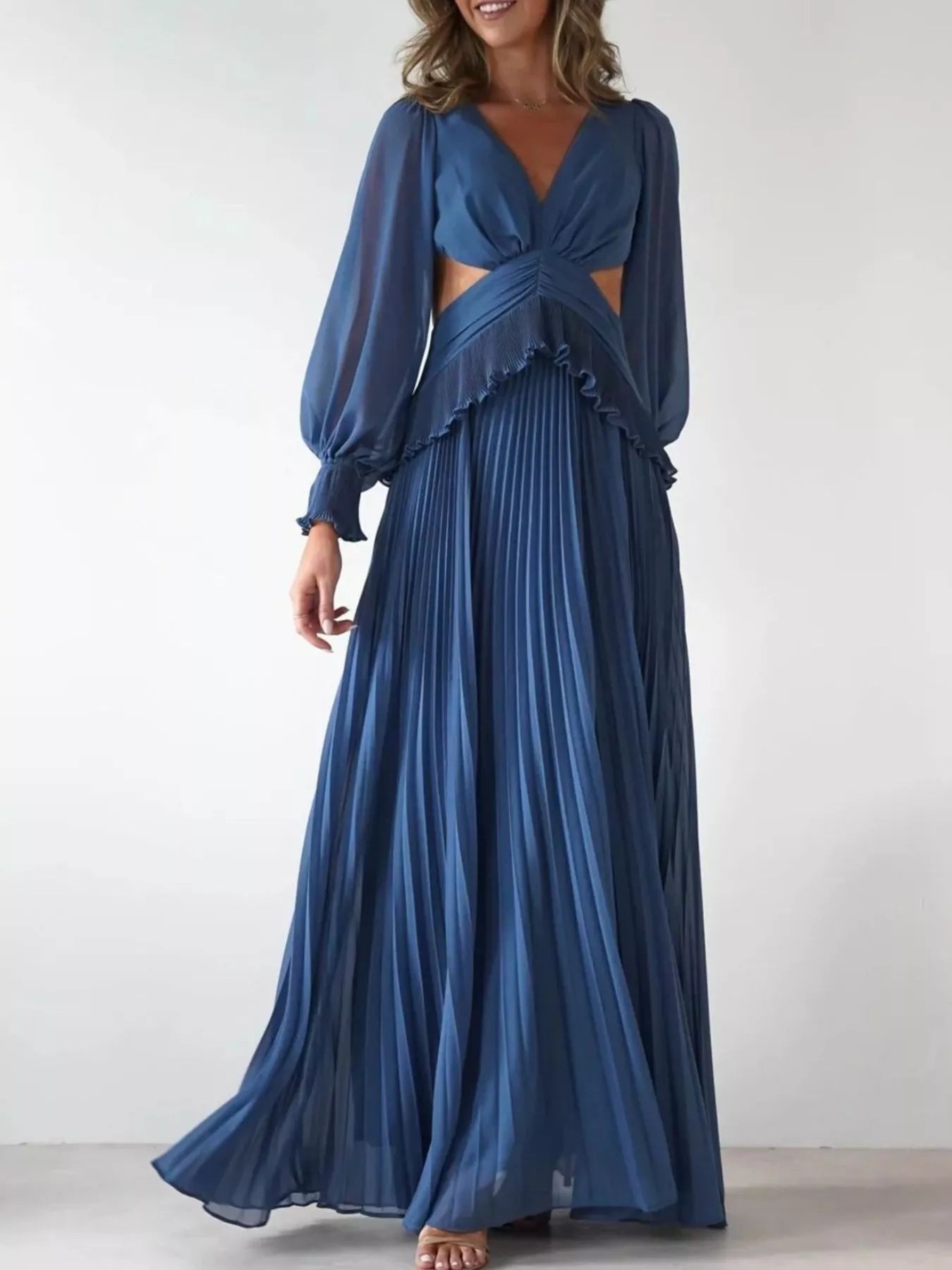 Backless Pleated Long Sleeve Maxi Dress Blue OutfitFlow