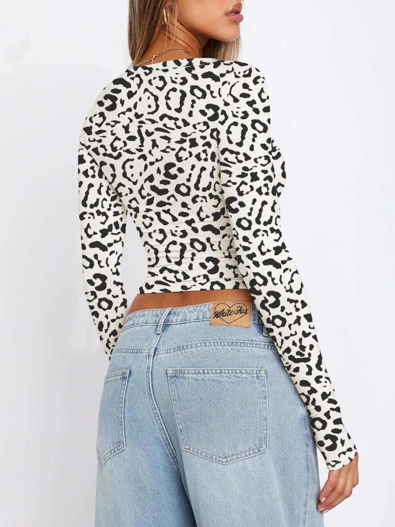 Long Sleeve Cropped T-Shirt OutfitFlow