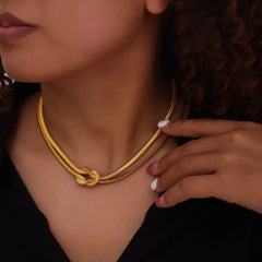 Titanium Steel Knot Necklace Gold One Size OutfitFlow