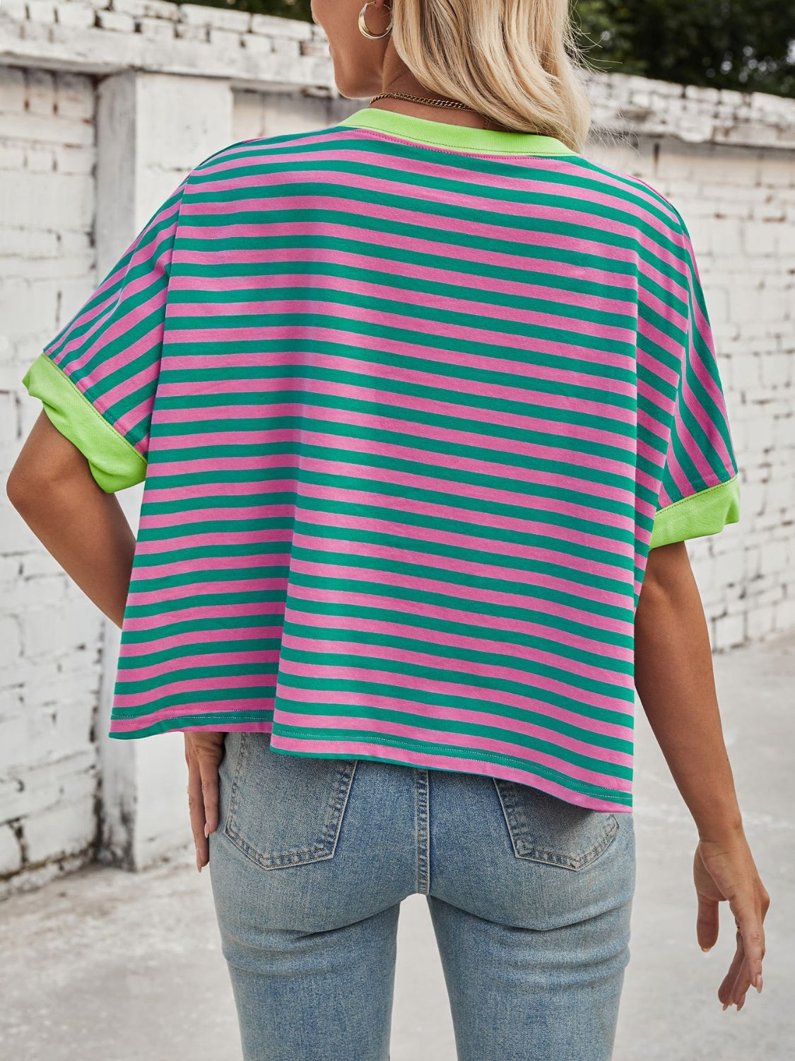 Outfit Flow - Lovelet Striped Round Neck Short Sleeve T-Shirt